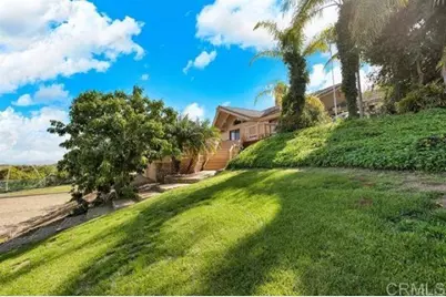 2081 Elevado Road, Vista, CA 92084 - Photo 28