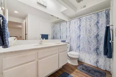 7394 Altiva Place, Carlsbad, CA 92009 - Photo 2