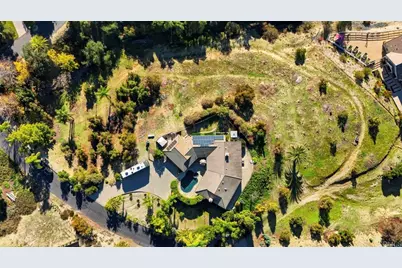 1524 Zutano  Lane, Fallbrook, CA 92028 - Photo 44