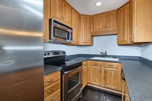 7849 Camino Glorita, San Diego, CA 92122 - Photo 8