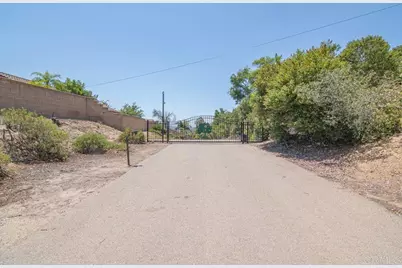 3137 E Valley Parkway, Escondido, CA 92027 - Photo 68