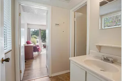 27735 Mountain Meadow Road #19, Escondido, CA 92026 - Photo 14