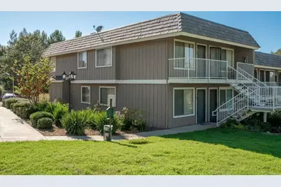 27735 Mountain Meadow Road #19, Escondido, CA 92026 - Photo 2