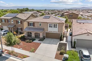 1718 Chute Dr, Hemet, CA 92545 - Photo 2