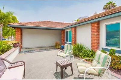 4867 Meadowbrook Drive, Oceanside, CA 92056 - Photo 14