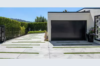 2684 Costebelle Drive, La Jolla, CA 92037 - Photo 52