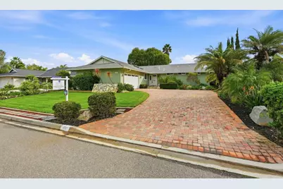 1051 La Reina Drive, San Marcos, CA 92078 - Photo 2