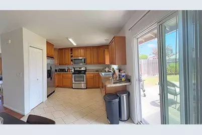 7101 Teasdale Ave., San Diego, CA 92122 - Photo 4