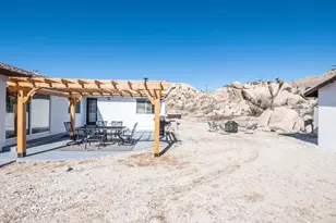 6295 Avila Rd, Yucca Valley, CA 92284 - Photo 54