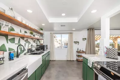 6295 Avila Road, Yucca Valley, CA 92284 - Photo 14