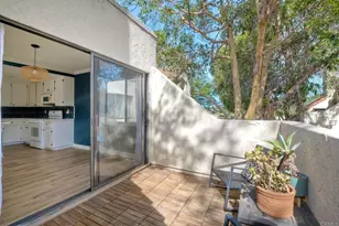 371 N Melrose Dr, Vista, CA 92083 - Photo 6