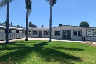 211 N Citrus Ave, Escondido, CA 92027 - Photo 38