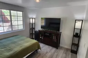 847 Raintree Pl, Vista, CA 92084 - Photo 10