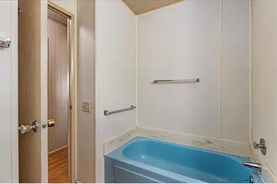 1010 E Bobier Drive #204, Vista, CA 92084 - Photo 30