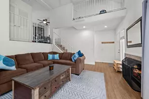 368 Hemlock Ave, Carlsbad, CA 92008 - Photo 6