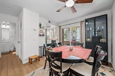 368 Hemlock Ave, Carlsbad, CA 92008 - Photo 10