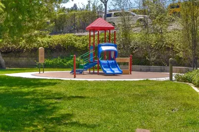 5005 Codorniz Way #8, Oceanside, CA 92057 - Photo 32
