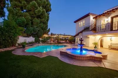 6817 Vianda Ct Court, Carlsbad, CA 92009 - Photo 10