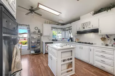 5116 Weymouth Way, Oceanside, CA 92057 - Photo 4