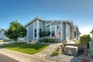 5116 Weymouth Way, Oceanside, CA 92057 - Photo 2