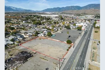 1950 N Mount Vernon Avenue, San Bernardino, CA 92411 - Photo 12