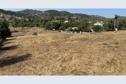3009 Reed Rd., Escondido, CA 92027 - Photo 6