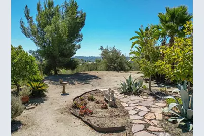 40487 Rock Mountain Drive, Fallbrook, CA 92028 - Photo 44