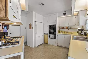 1286 Discovery Street, San Marcos, CA 92078 - Photo 10