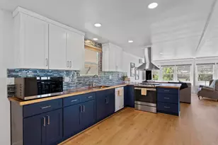 8975 Lawrence Welk Dr, Escondido, CA 92026 - Photo 2