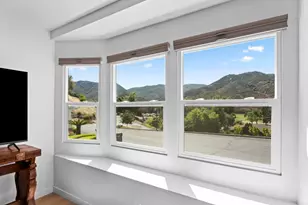 8975 Lawrence Welk Dr, Escondido, CA 92026 - Photo 20