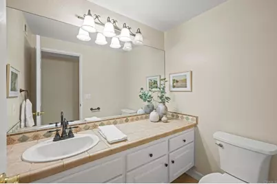 2702 Jacaranda Avenue, Carlsbad, CA 92009 - Photo 24