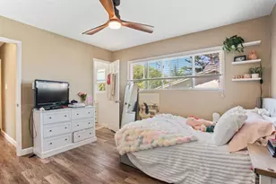 160 Hemlock Ave, Carlsbad, CA 92008 - Photo 8