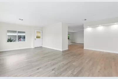 2250 N Broadway #4, Escondido, CA 92026 - Photo 4