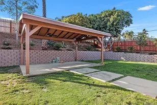 2839 Emerald Dr, Oceanside, CA 92056 - Photo 24