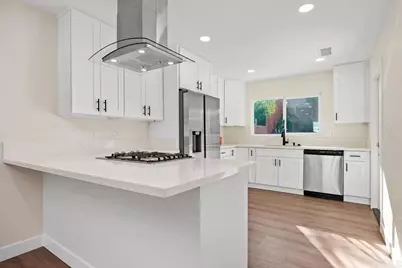 2839 Emerald Drive, Oceanside, CA 92056 - Photo 6