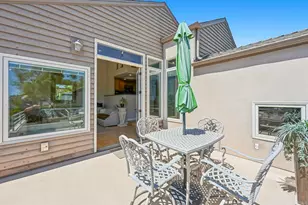 2542 Manchester Ave, Cardiff by the Sea, CA 92007 - Photo 8