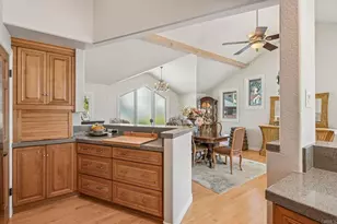 2542 Manchester Ave, Cardiff by the Sea, CA 92007 - Photo 20