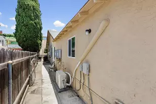 8441 Parkbrook St, San Diego, CA 92114 - Photo 38