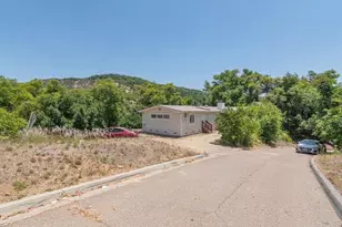 3135 E Valley Pkwy, Escondido, CA 92027 - Photo 50