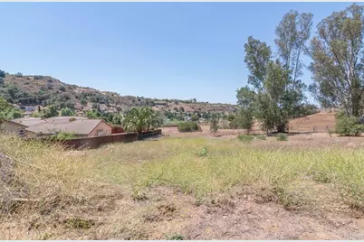 3135 E Valley Parkway, Escondido, CA 92027 - Photo 20