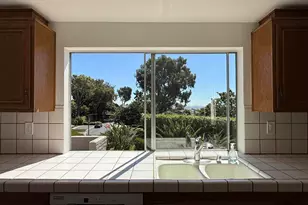 2173 Caminito San Martin, La Jolla, CA 92037 - Photo 18
