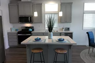 718 Sycamore Ave, Vista, CA 92083 - Photo 2