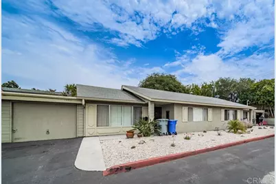 1037 43 Meadowlake Drive, Vista, CA 92084 - Photo 10