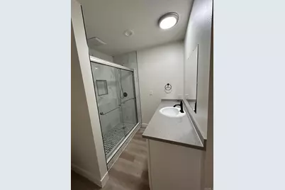 1045 51 Meadowlake Drive, Vista, CA 92084 - Photo 8