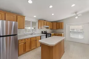 2280 E Valley Parkway, Escondido, CA 92027 - Photo 18