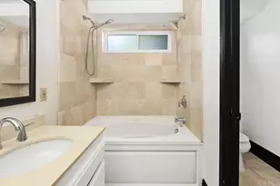 8799 Gilman Dr, La Jolla, CA 92037 - Photo 24