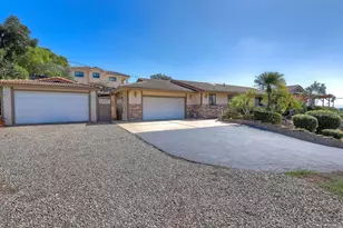 1650 Elevado Rd, Vista, CA 92084 - Photo 18