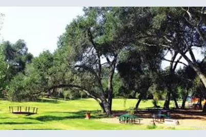 303 Amparo Drive, Escondido, CA 92025 - Photo 10