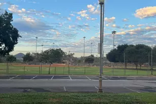 303 Amparo Dr, Escondido, CA 92025 - Photo 12