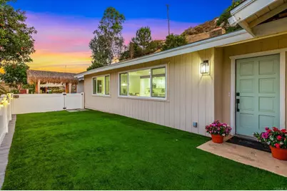 10906 Serena Lane, Lakeside, CA 92040 - Photo 12